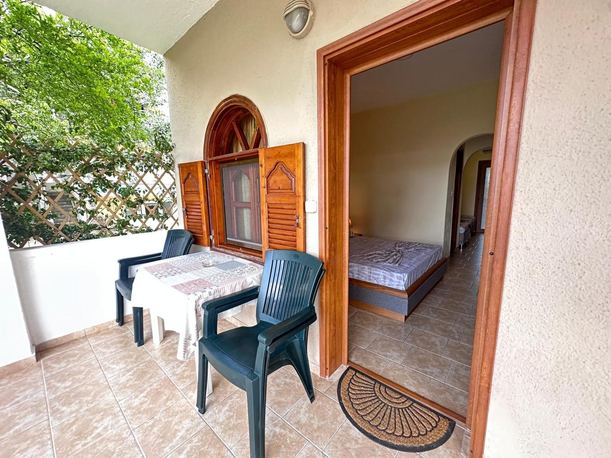 The Flower Apartments Toroni Exterior photo